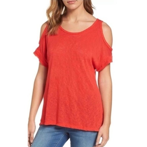 Bobeau Cold Shoulder Top - Picture 1 of 13